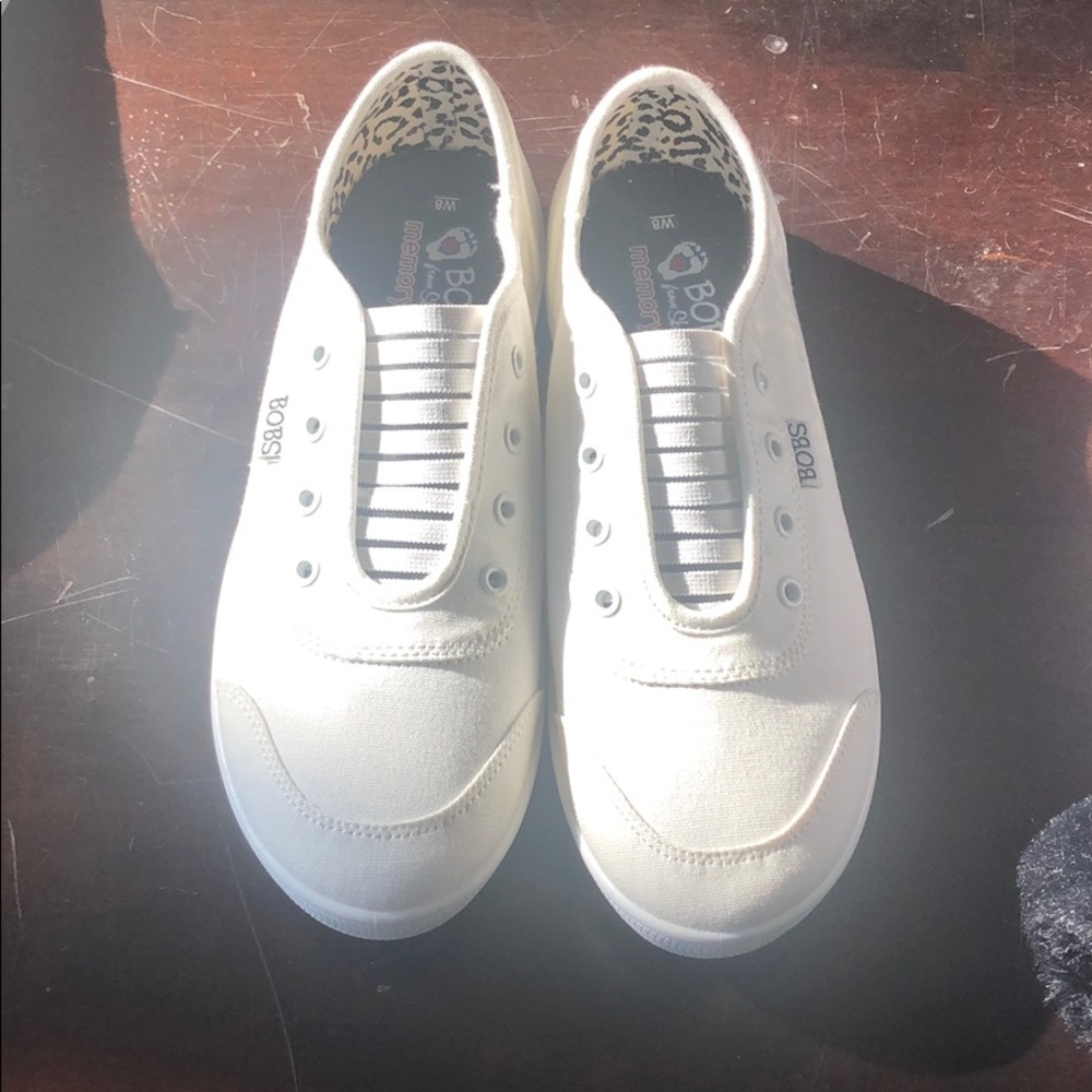Bobs by Sketchers white sneaker 8